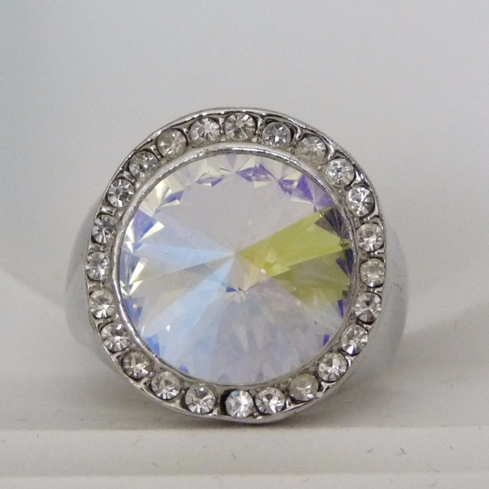 🆕MOVING SALE 🆑 Silver Ring 5⭐️⭐️⭐️⭐️⭐️